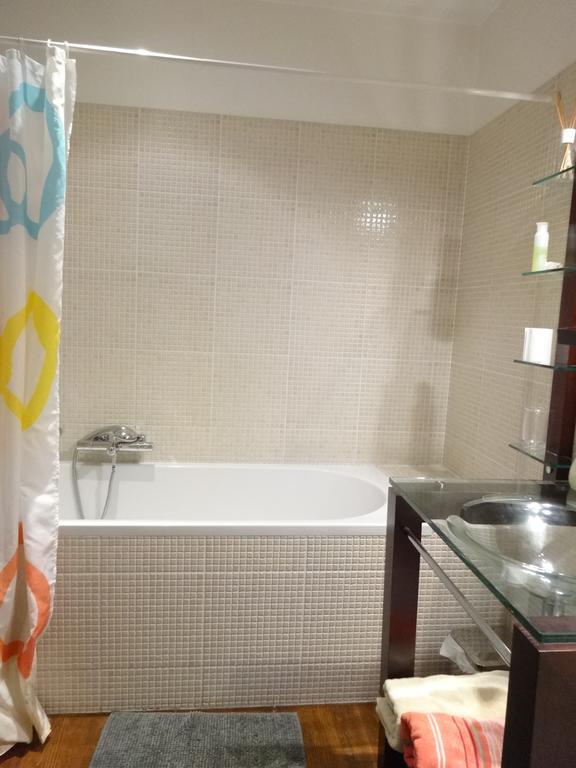Les Serruriers - Appartement Spacieux Avec Terrasse & Parking Strasbourg Eksteriør bilde